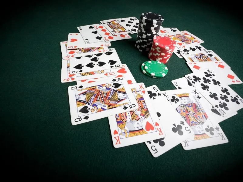Luật chơi game bài poker đầy đủ nhất