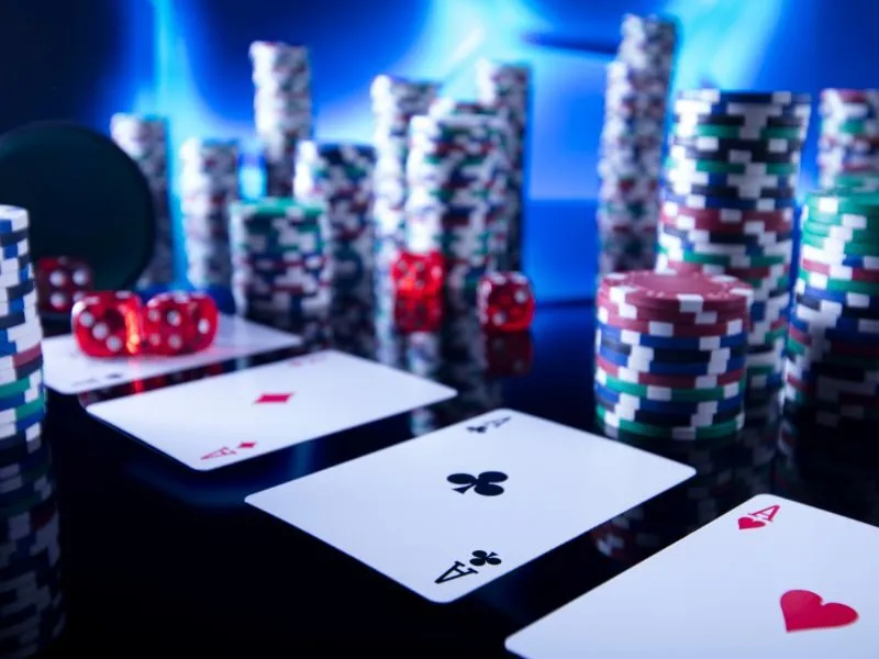 Lý do nên theo dõi game bài thẻ hay nhất 2024